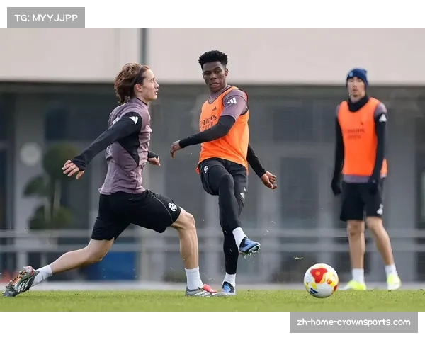 皇马右路进攻组织模式分析 阿韦洛亚如何利用边后卫助攻